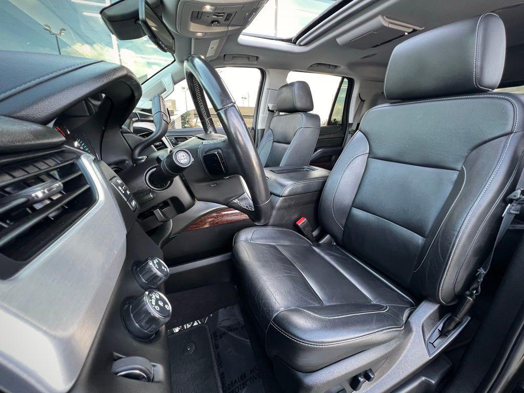 used 2020 GMC Yukon car, priced at $28,000