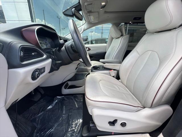 used 2017 Chrysler Pacifica car, priced at $14,500