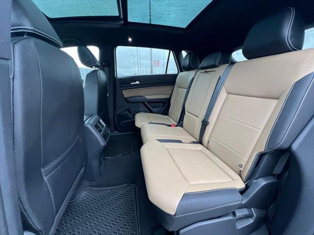 used 2021 Volkswagen Atlas Cross Sport car, priced at $25,000