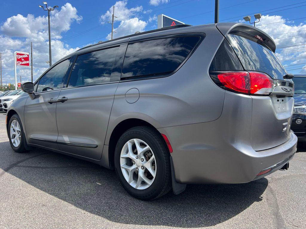 used 2017 Chrysler Pacifica car, priced at $13,800