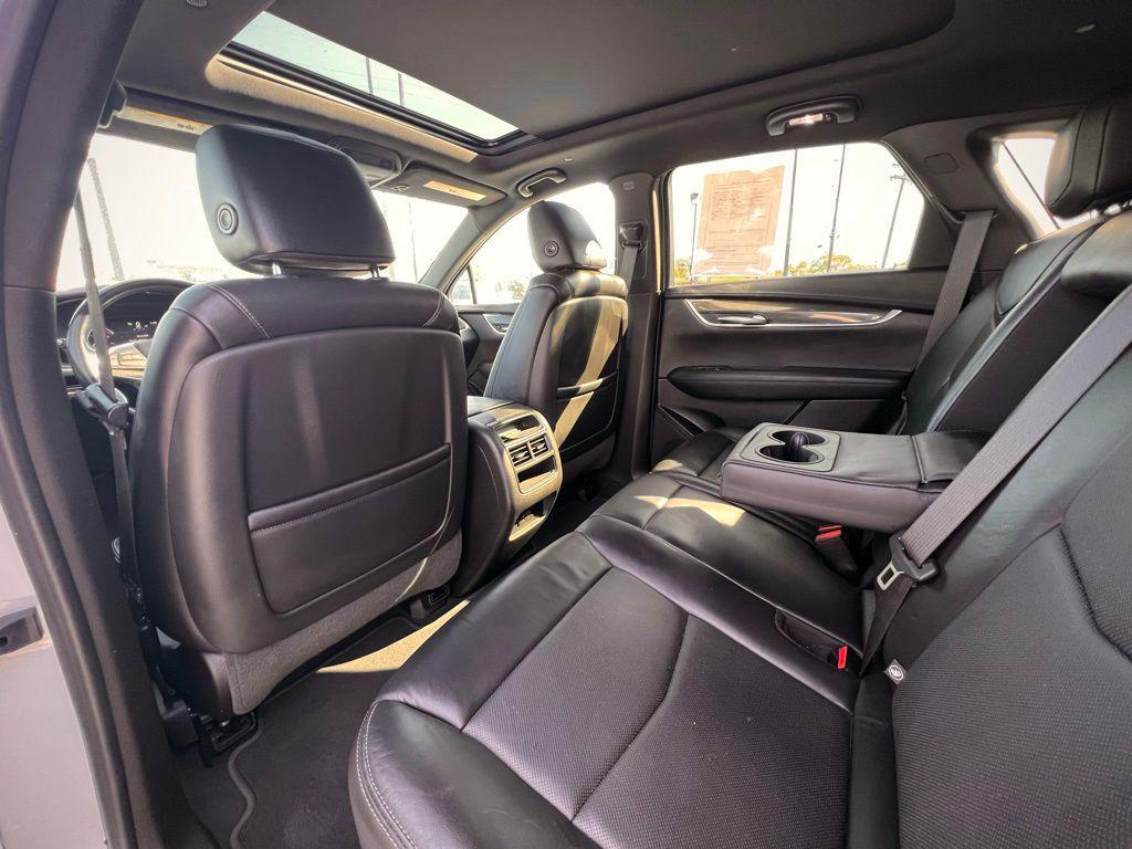 used 2020 Cadillac XT5 car, priced at $21,200