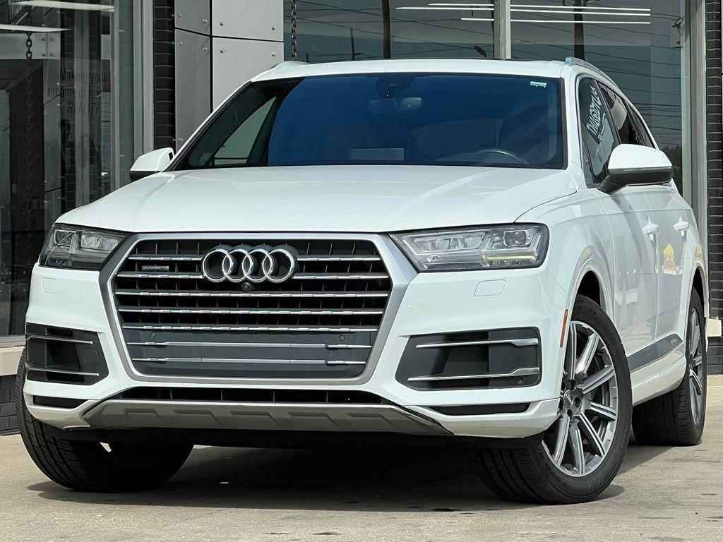 used 2019 Audi Q7 car, priced at $19,400