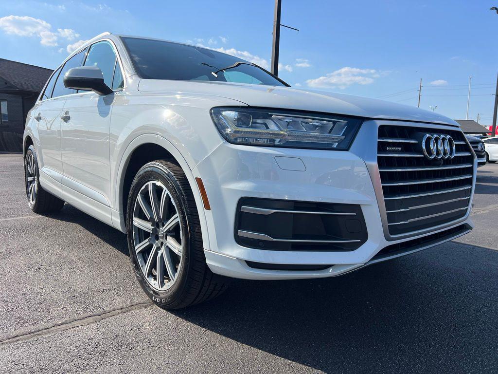 used 2019 Audi Q7 car, priced at $19,200