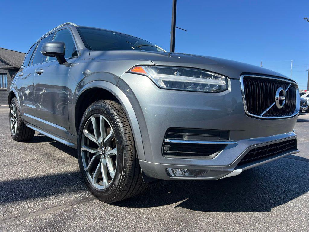used 2019 Volvo XC90 car, priced at $17,700