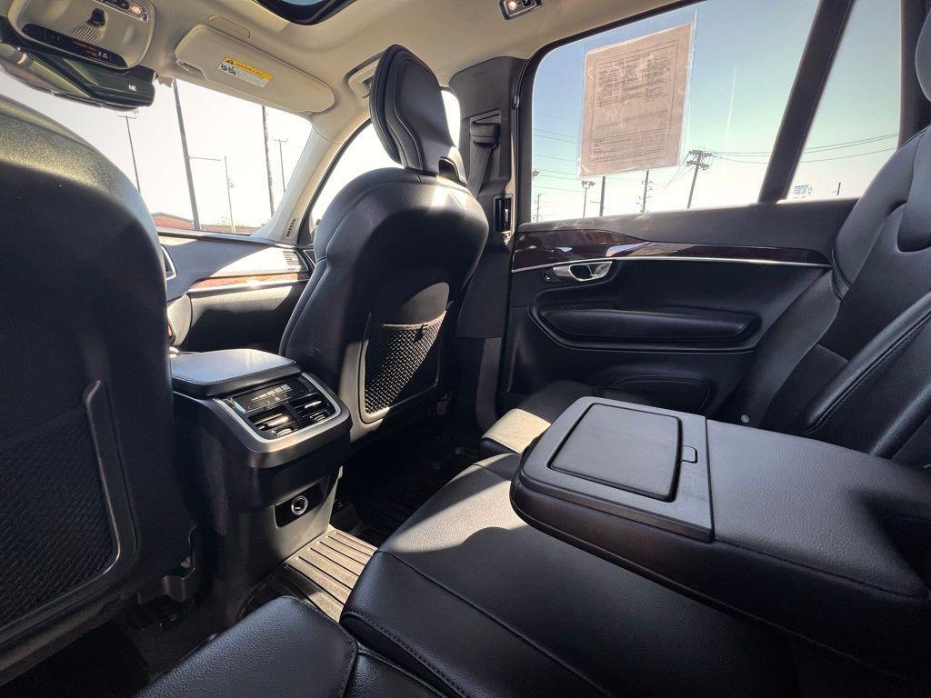 used 2019 Volvo XC90 car, priced at $17,700