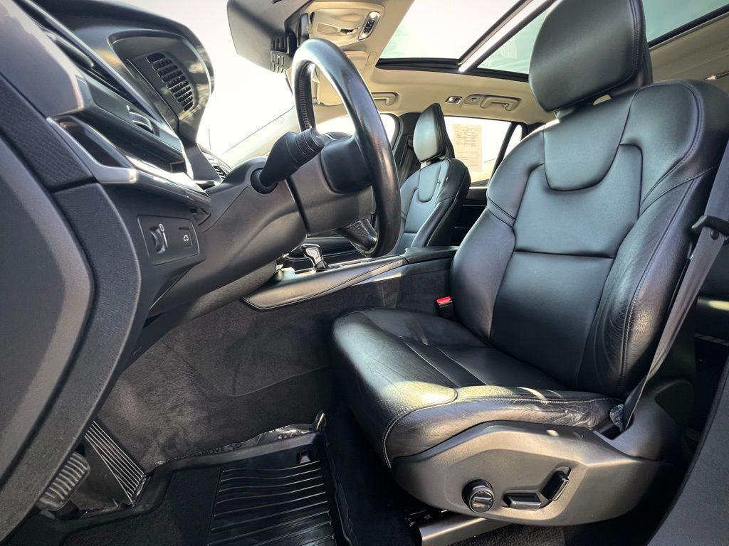 used 2019 Volvo XC90 car, priced at $17,700