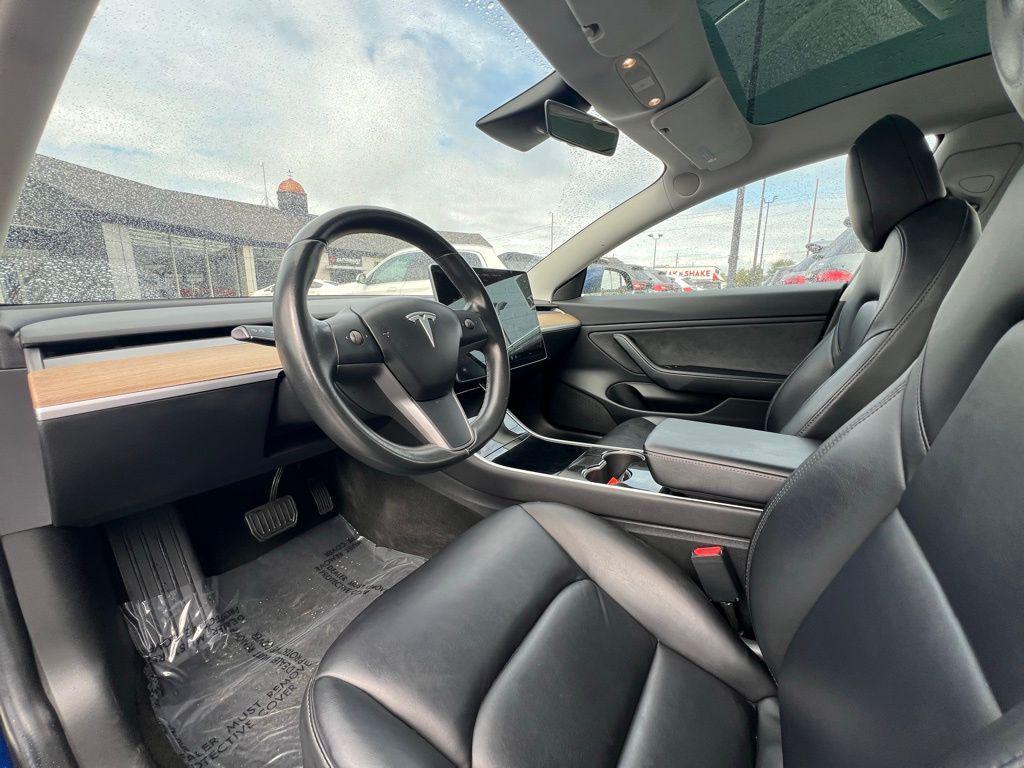 used 2018 Tesla Model 3 car, priced at $21,500