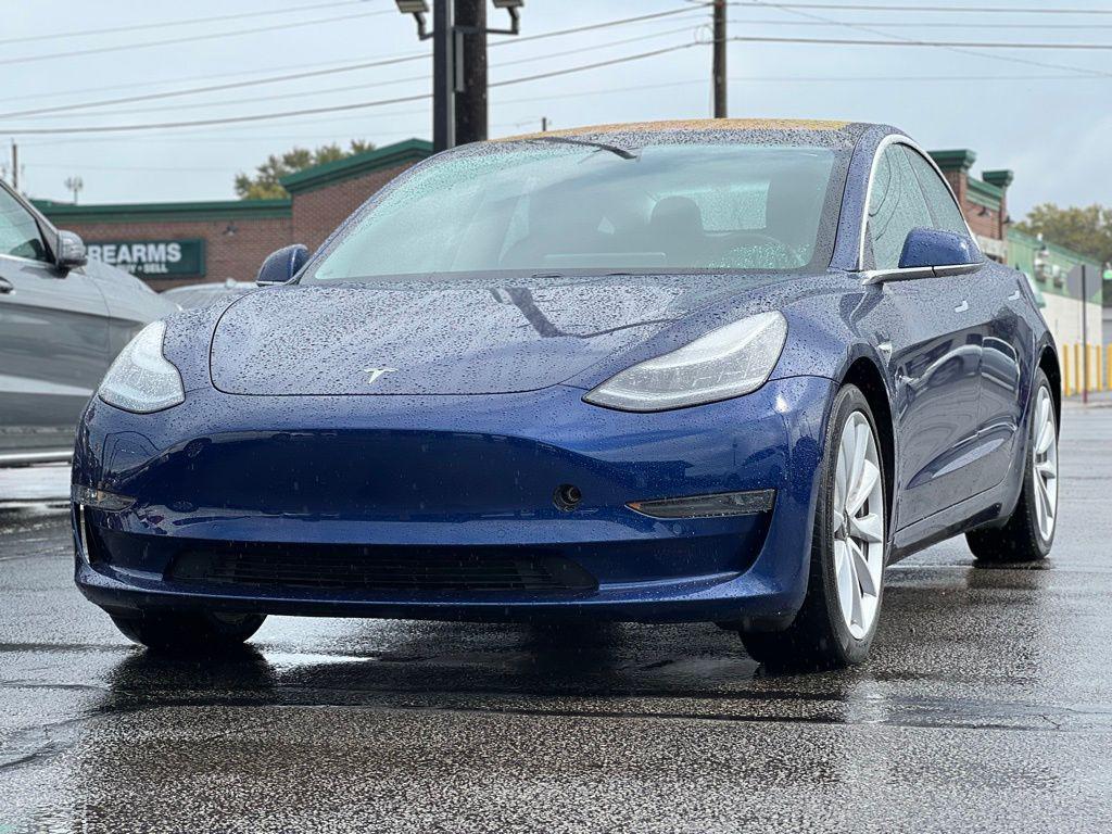 used 2018 Tesla Model 3 car, priced at $21,500