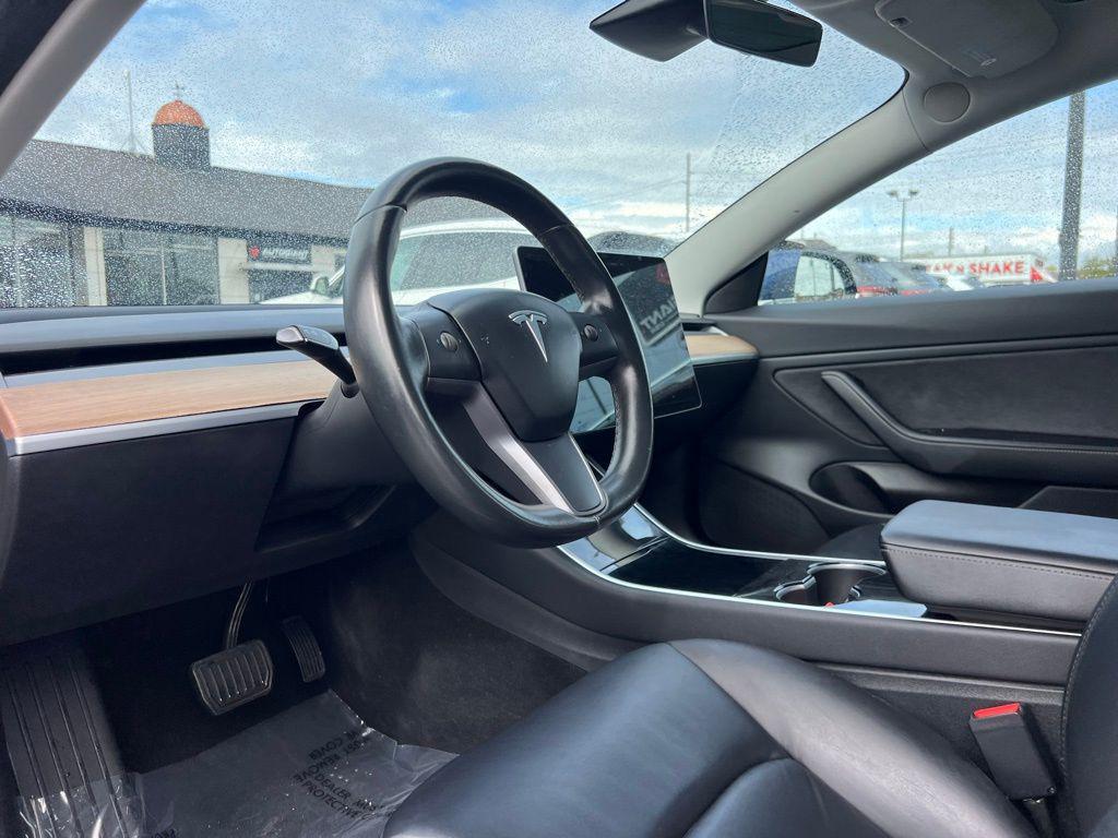used 2018 Tesla Model 3 car, priced at $21,500