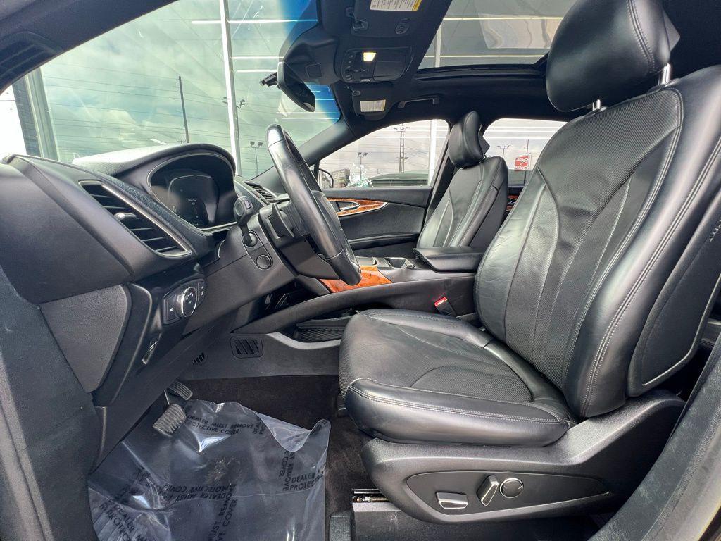 used 2019 Lincoln Nautilus car, priced at $23,800