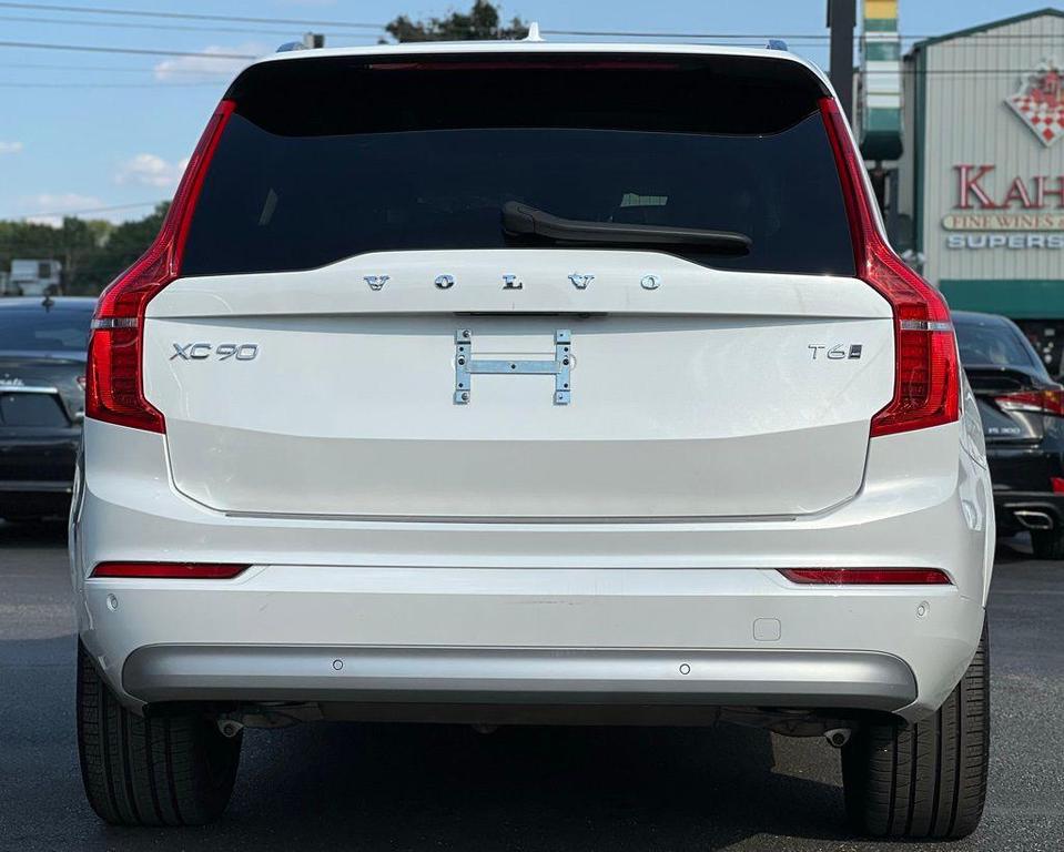 used 2022 Volvo XC90 car, priced at $35,500