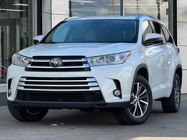 used 2017 Toyota Highlander car, priced at $19,495