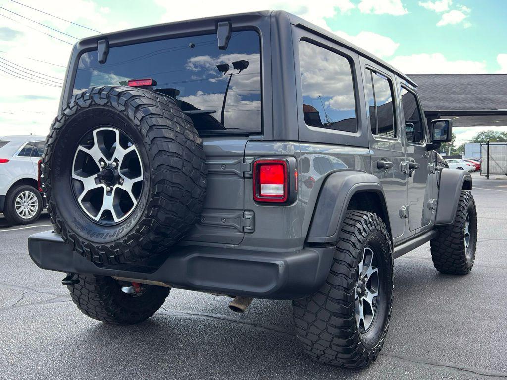 used 2022 Jeep Wrangler Unlimited car, priced at $32,000
