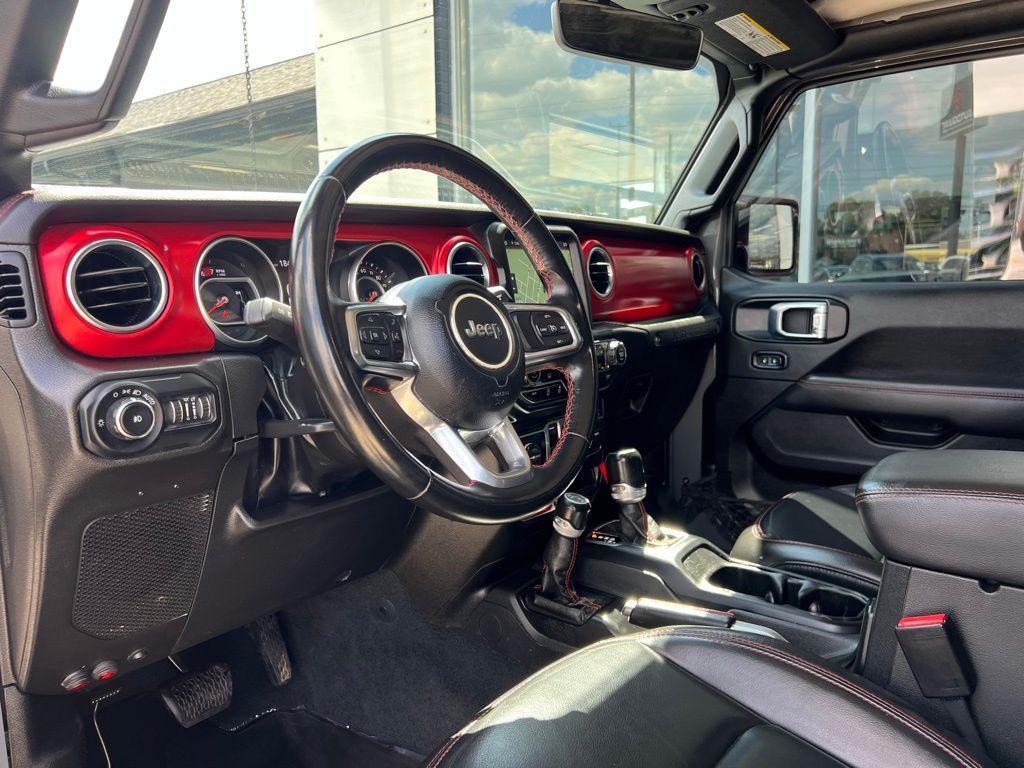 used 2022 Jeep Wrangler Unlimited car, priced at $32,000
