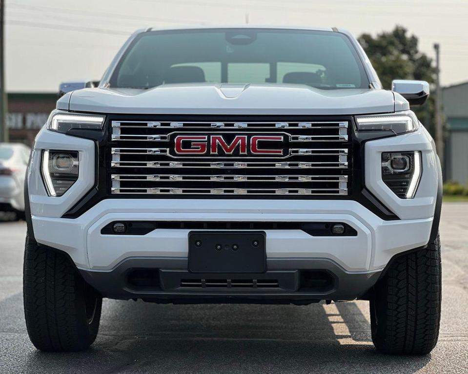 used 2023 GMC Canyon car, priced at $46,000