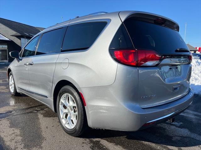 used 2018 Chrysler Pacifica car, priced at $16,995