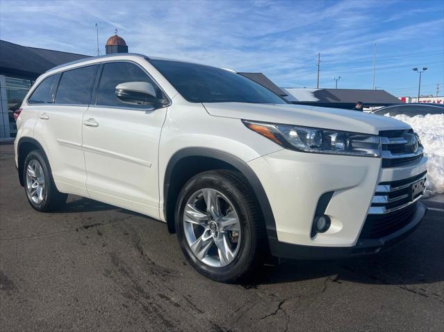 used 2017 Toyota Highlander car, priced at $21,995