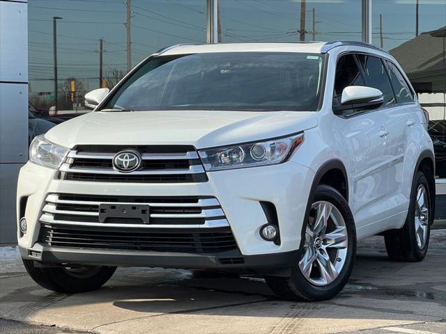 used 2017 Toyota Highlander car, priced at $21,995