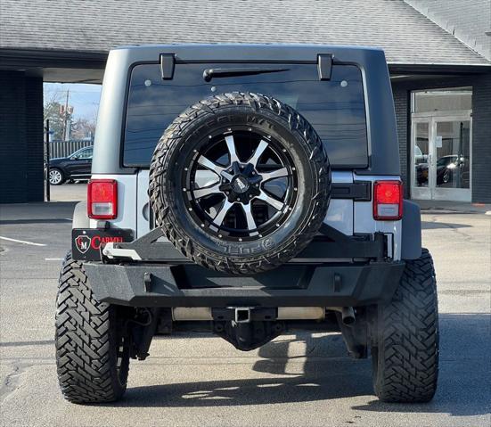 used 2014 Jeep Wrangler Unlimited car, priced at $20,995