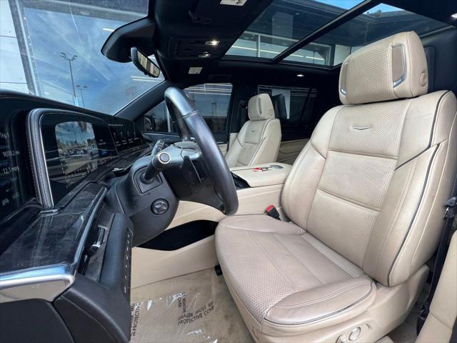 used 2021 Cadillac Escalade ESV car, priced at $52,995