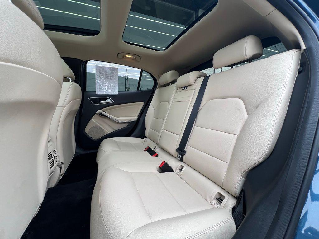 used 2020 Mercedes-Benz GLA 250 car, priced at $19,500