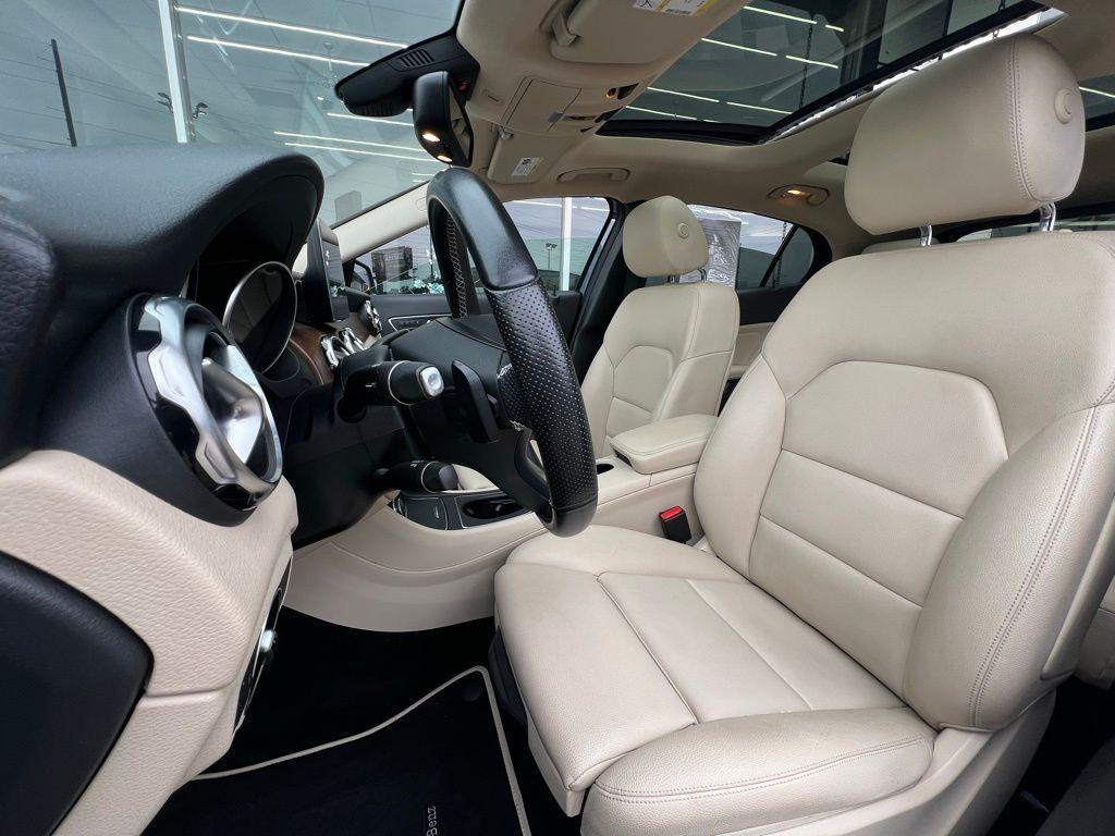 used 2020 Mercedes-Benz GLA 250 car, priced at $19,500