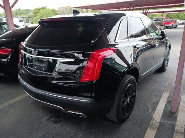 used 2017 Cadillac XT5 car, priced at $19,995