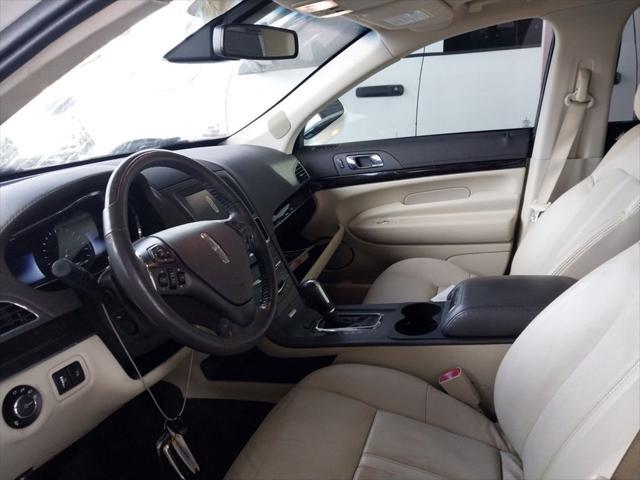 used 2015 Lincoln MKT car, priced at $15,995