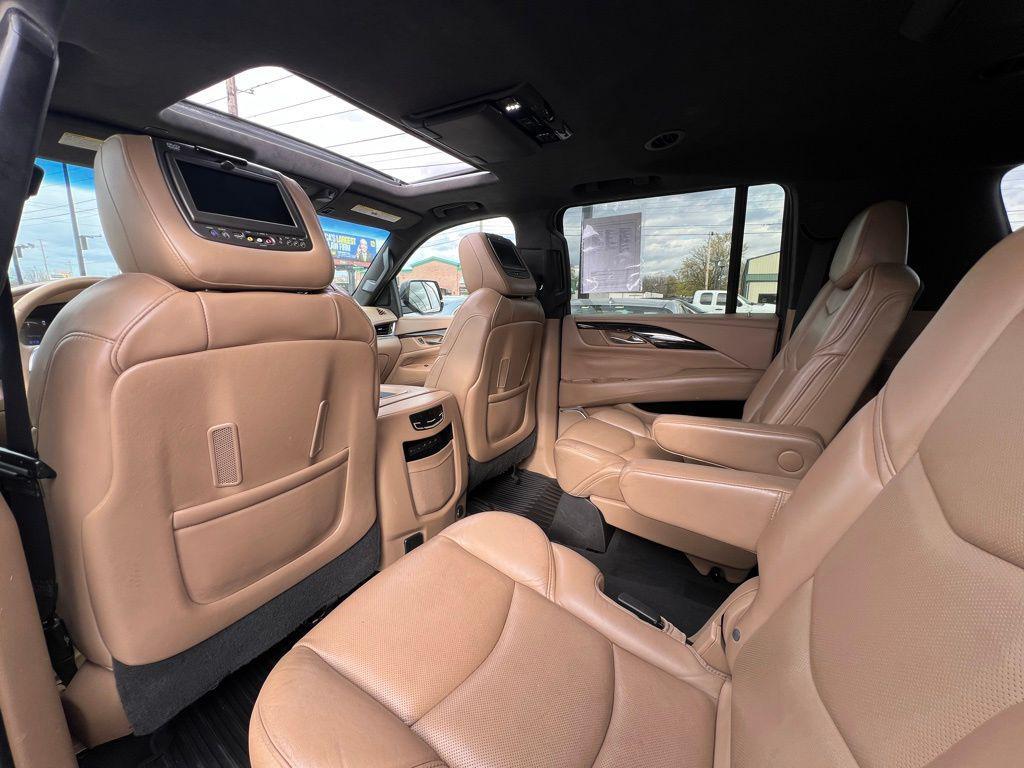 used 2018 Cadillac Escalade ESV car, priced at $28,000