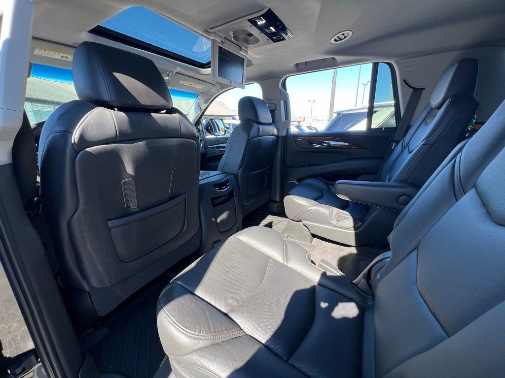 used 2020 Cadillac Escalade car, priced at $35,000