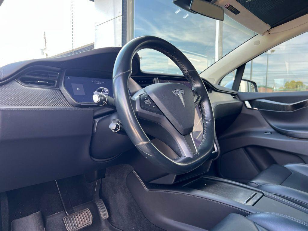 used 2018 Tesla Model X car, priced at $31,000