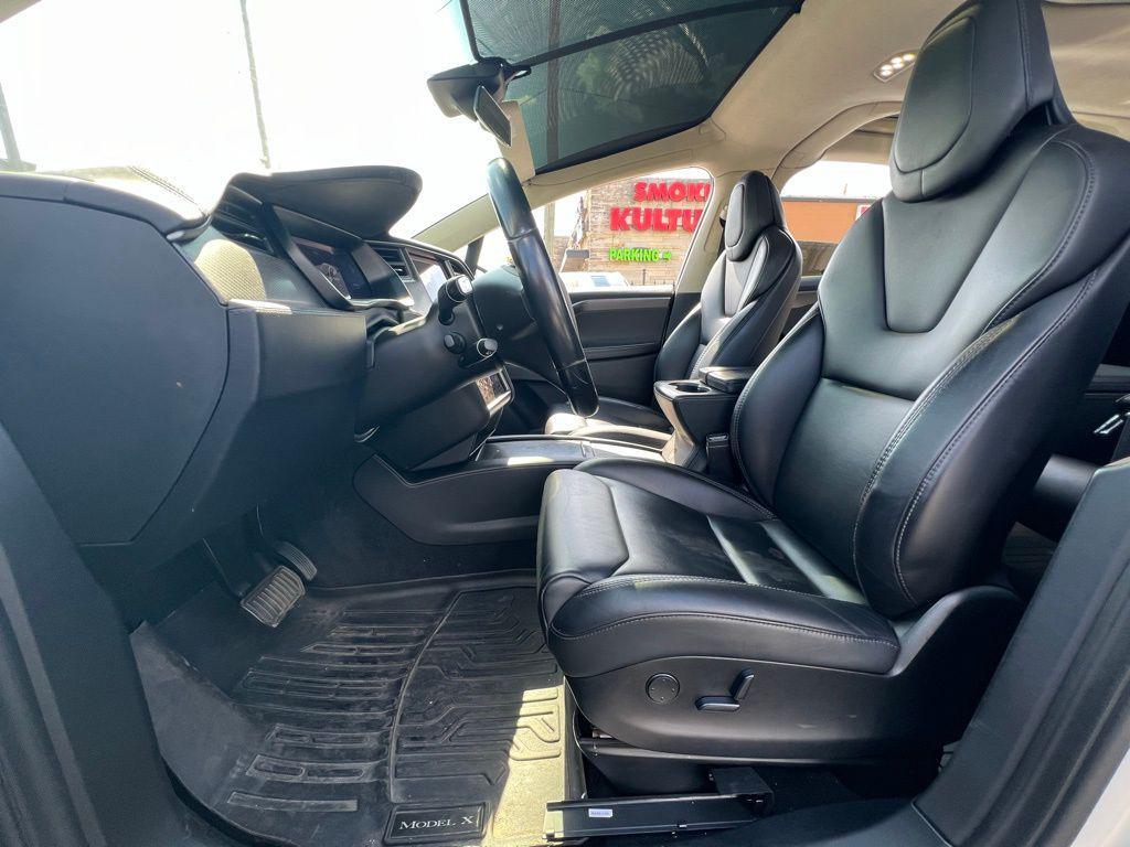 used 2018 Tesla Model X car, priced at $31,000