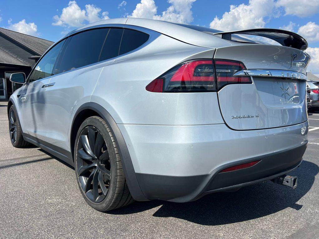 used 2018 Tesla Model X car, priced at $31,000