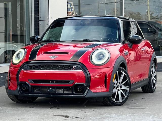 used 2022 MINI Hardtop car, priced at $24,750