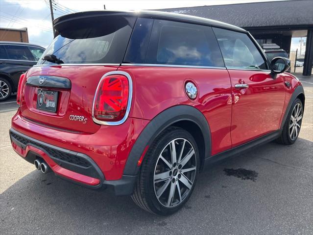 used 2022 MINI Hardtop car, priced at $24,750