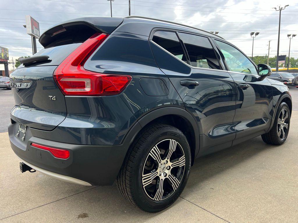 used 2021 Volvo XC40 car, priced at $17,000