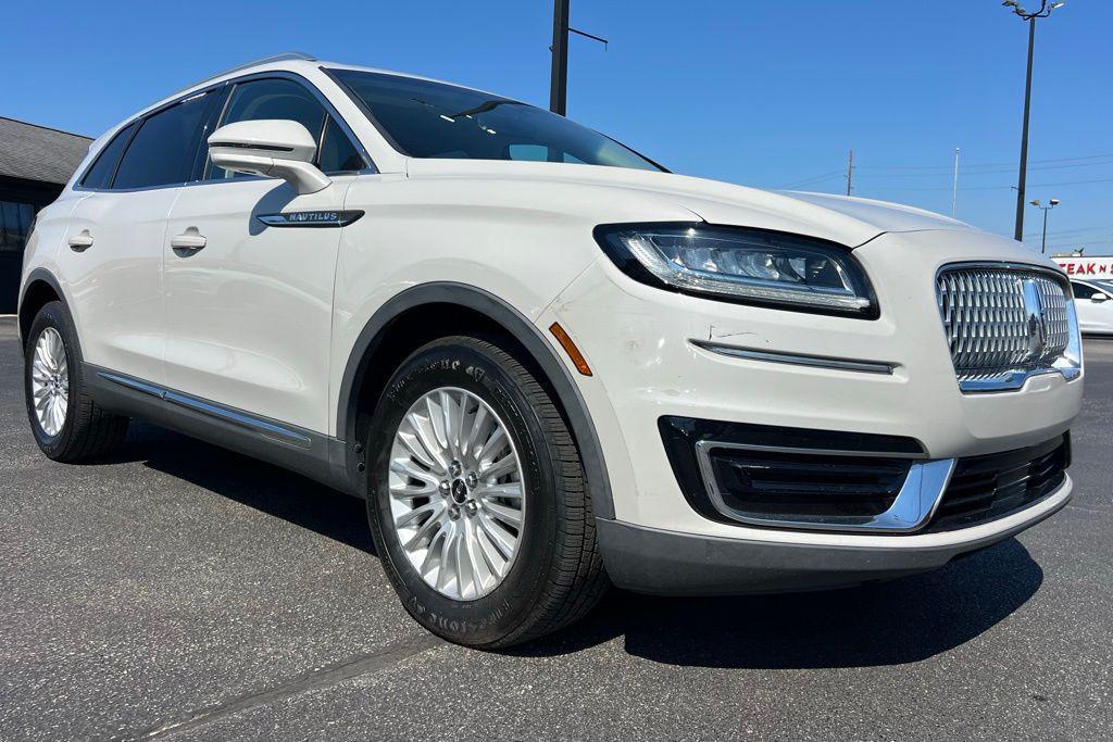 used 2019 Lincoln Nautilus car, priced at $17,000