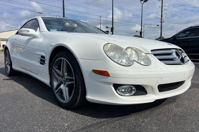 used 2007 Mercedes-Benz SL-Class car, priced at $18,995