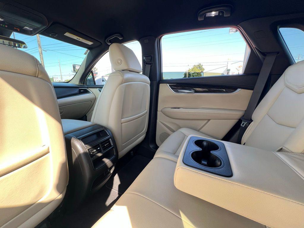 used 2019 Cadillac XT5 car, priced at $17,000