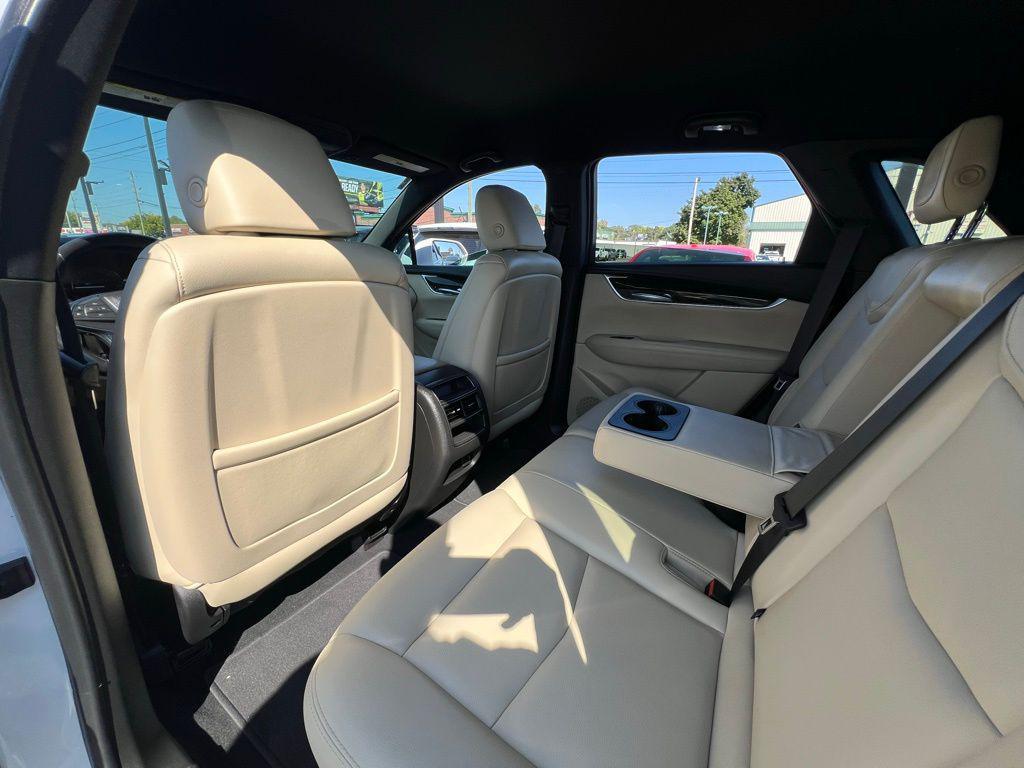 used 2019 Cadillac XT5 car, priced at $17,000