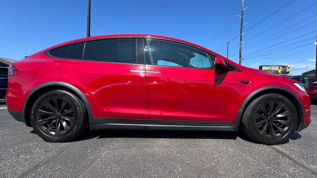 used 2017 Tesla Model X car, priced at $25,000