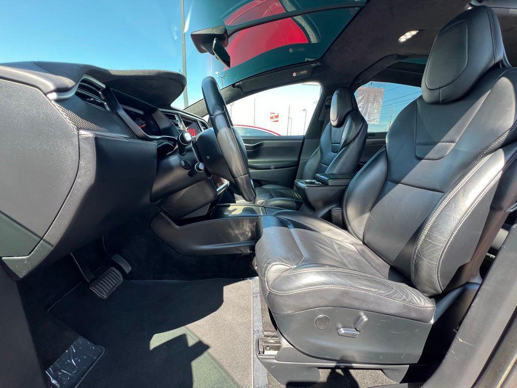 used 2017 Tesla Model X car, priced at $25,000