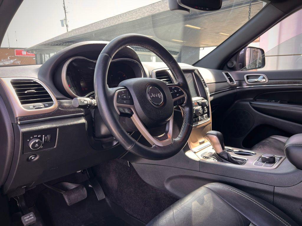 used 2017 Jeep Grand Cherokee car, priced at $13,250