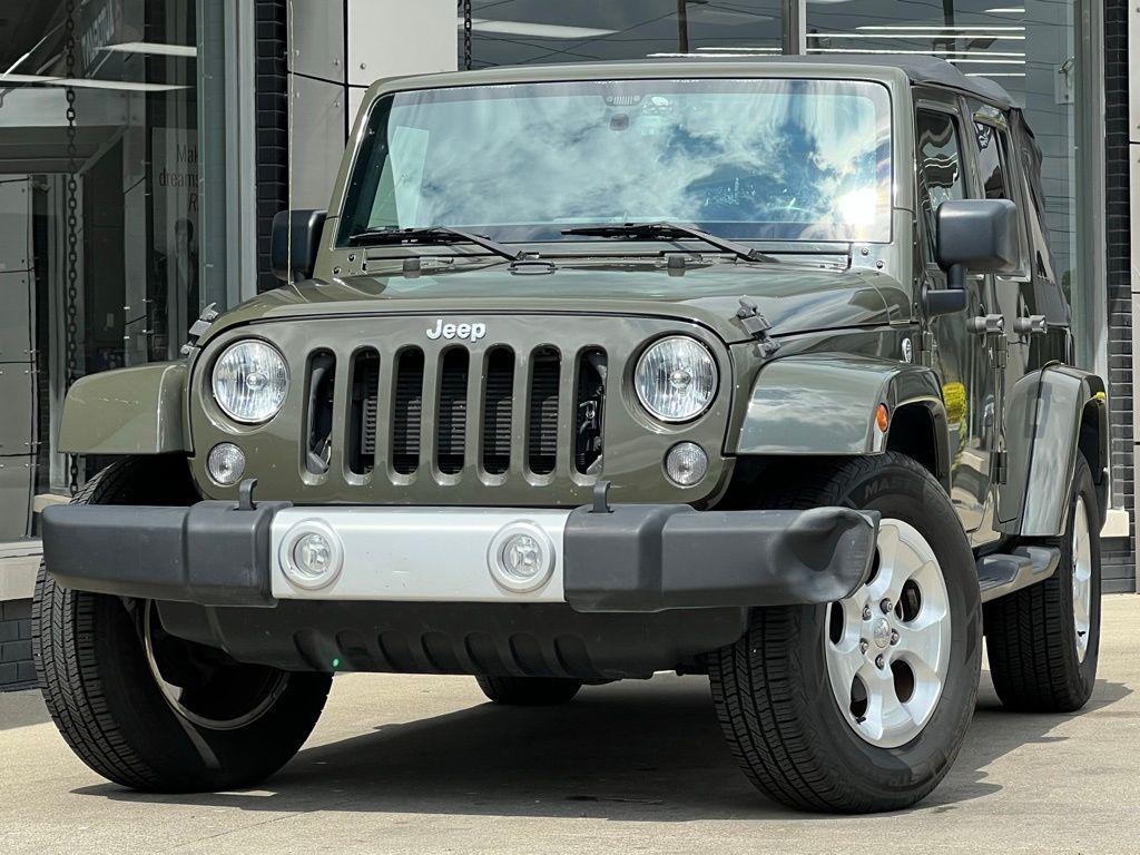 used 2015 Jeep Wrangler Unlimited car, priced at $21,500