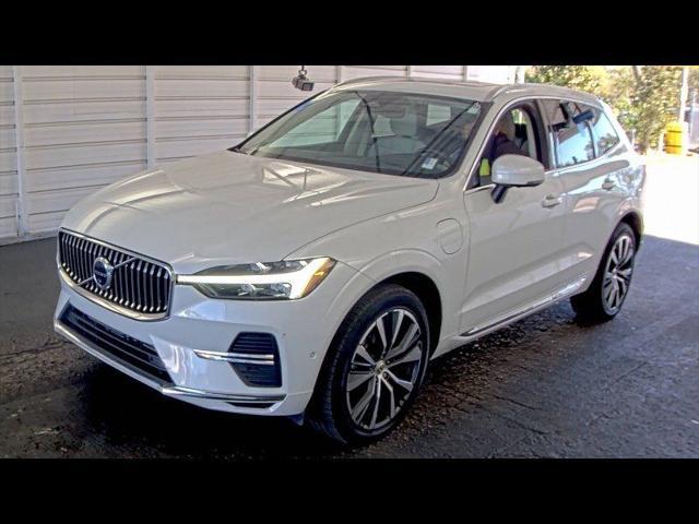 used 2022 Volvo XC60 Recharge Plug-In Hybrid car, priced at $37,995