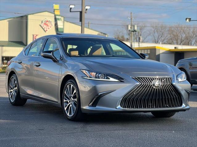 used 2021 Lexus ES 350 car, priced at $31,494