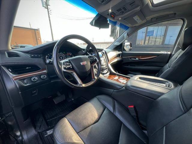 used 2020 Cadillac Escalade ESV car, priced at $39,000