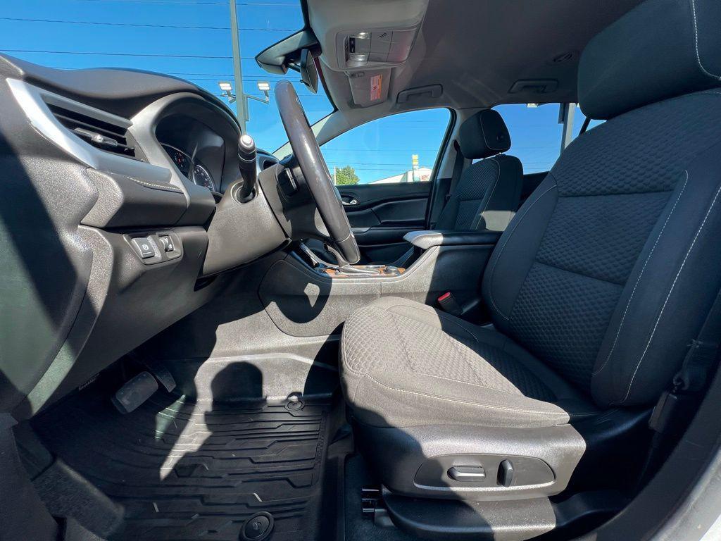 used 2019 GMC Acadia car, priced at $15,000