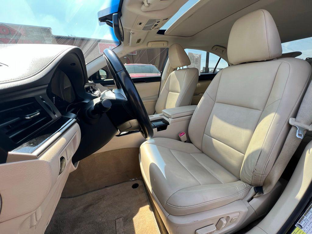 used 2014 Lexus ES 350 car, priced at $15,500