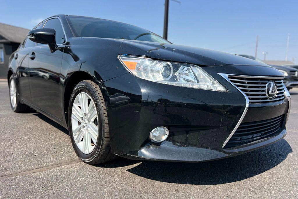 used 2014 Lexus ES 350 car, priced at $15,500